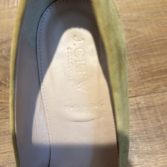 J Crew Collection Citron Suede Pumps with Feather and Jewel Embellishment Size 9 - Picture 3 of 7